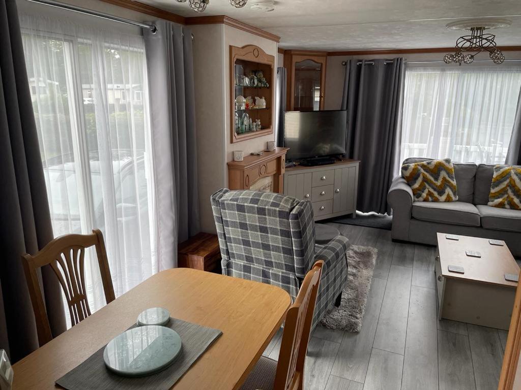 Belfry 6 - Homely Spacious Caravan Seton Sands Port Seton Dış mekan fotoğraf